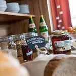 Kirchenwirt Guest house 3*