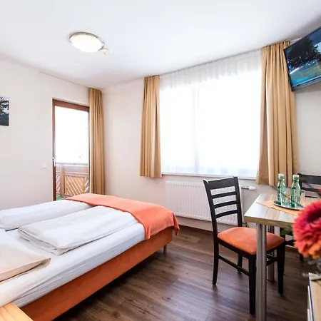 Kirchenwirt Гостевой дом